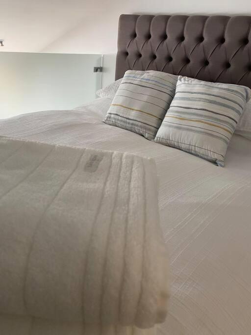 Boxwood Ixl Luxe Waterfront Apartment Hobart