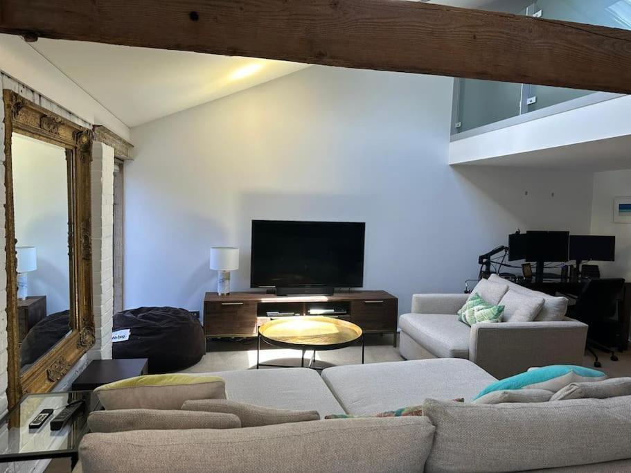 Apartment Boxwood Ixl Luxe Waterfront *